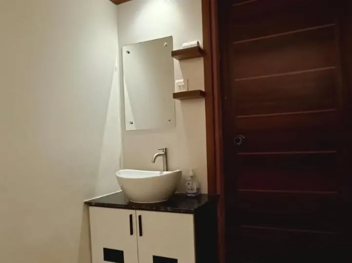 Apartment Lavender Airport Suite Nedumbassery India