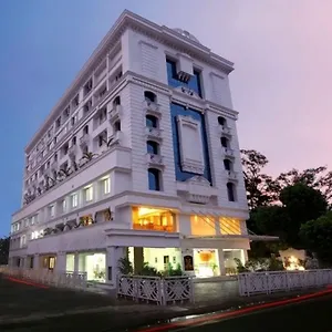 4* Hotel Airlink Castle